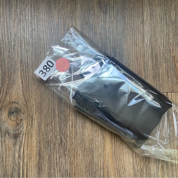 lululemon athletica Black Tank Top - Picture 10 of 10